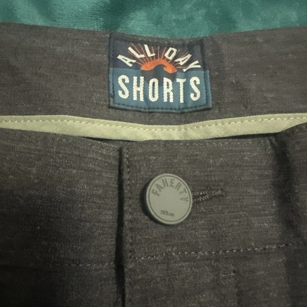 Faherty Men Sze 42 All Day Solid Shorts Drawstring Charcoal No Belt Loops Active
